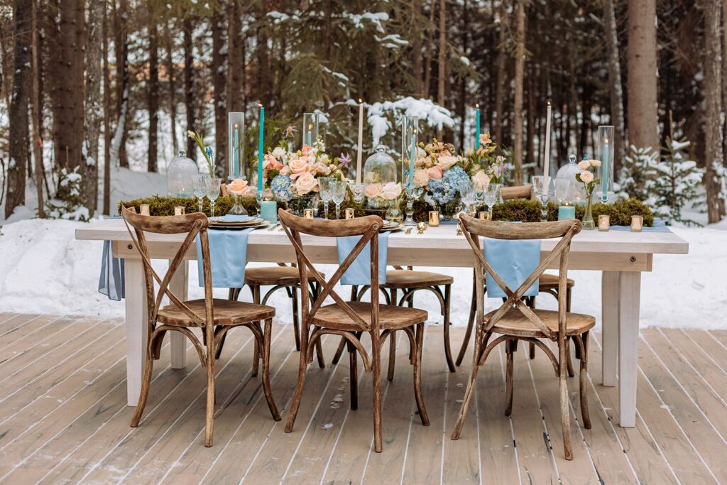 Outdoor winter wedding reception table design